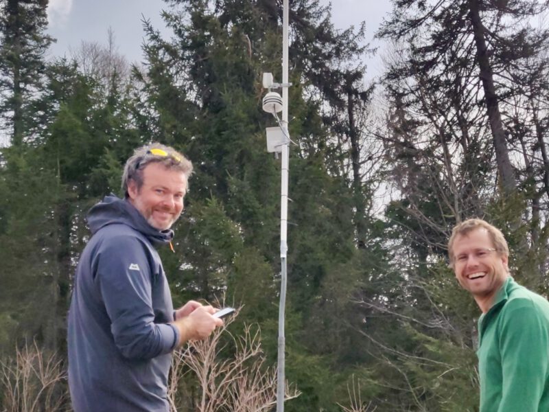 Holfuy Wetterstation im Testbetrieb Holfuy Wetterstation im Testbetrieb